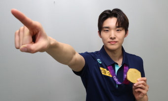 [청룡의 해 내가 별이다] 가장 중요한 건 나 자신 믿는 것…파리에 '김우민' 새기겠다