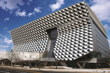 Kolon Industries seeks to sell film business