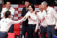 “새해 예감이 좋다” SK렌터카 블루원 크라운해태 5R서 나란히 첫 승[PBA 팀리그]