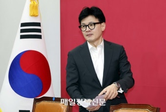 개인기 못따라가는 국힘, 막힌 물꼬같은 민주당 [정치新세계]