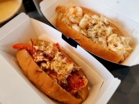 “비싸도 일단 맛이라도 보자”…3만원짜리 ‘랍스터 샌드위치’에 열광