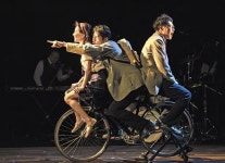 “기억이 사라지면 무엇이 남을까?”...연극 ‘네이처 오브 포겟팅’