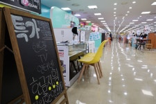 민생규제 킬·킬·킬…단통법 폐지하고 마트 휴일영업·새벽배송 허용