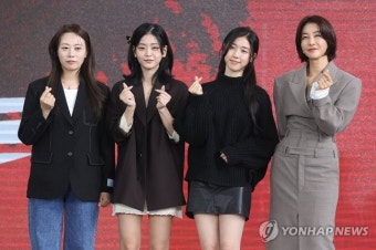 김혜영 감독 ‘괜찮아 괜찮아 괜찮아!’ 베를린영화제 수정곰상
