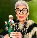 커다란 뿔테에 빨간 입술로 패션계 뒤흔든 ‘102세 바비’…아이리스 아펠 별세