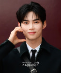 [포토] 한빈, 팬들에게 볼하트