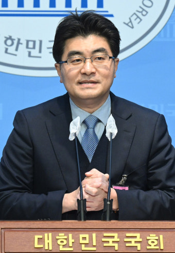 방재승 서울의대 비대위원장 인터뷰 “의료개혁은 의사단체가 미루다 곪아터진 문제”