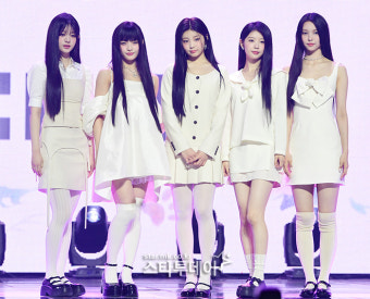 [포토] ‘마그네틱’ 아일릿, 하이틴 사랑법 알려드려요