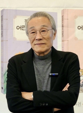황석영 '철도원 삼대' 英부커상 최종후보