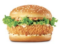 “롯데리아 새우버거가 단돈 100원”…‘롯데잇츠’ 리뉴얼 1주년 ‘반값·백원딜’