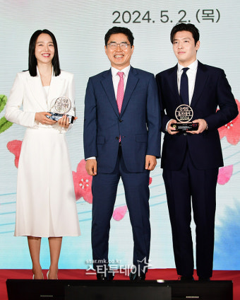 [포토] 강하늘·신혜선, 국세청 홍보대사 위촉