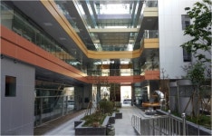 ‘촉법소년’ 초등생 “호기심에 3층서 킥보드 던졌다”…2명 머리·다리 다쳐