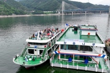 [단독] 국내최대 ‘호수 유람선’ 판다…120억 예상, 내달 매각절차 돌입