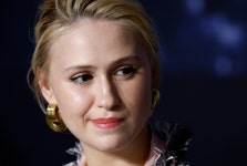 젊은 트럼프의 이바나 강간을 묘사? 칸영화제 논쟁작 직접 보니 [2024 칸영화제]