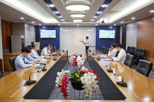 플랜즈커피 모아저축은행 | 모아저축은행, 위기때마다 20여차례 사재출연 자산 2조5천억 20년새 10배로