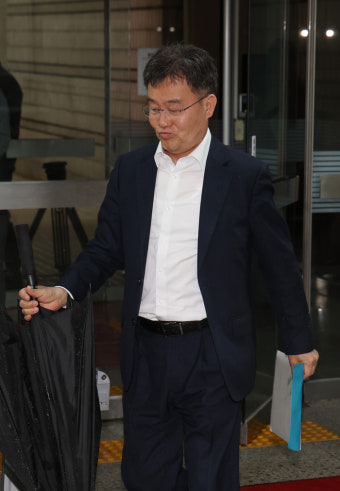 검찰, ‘허위 인터뷰 의혹’ 김만배·신학림 구속영장