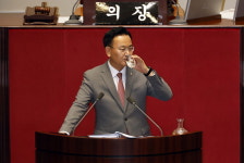 채상병 특검법 상정에 … 與 '24시간 필리버스터' 항전