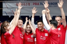 우승경쟁, SK렌터카만 웃었다…NH농협카드 물리치고 단독 1위 ‘우뚝‘ [PBA팀리그]