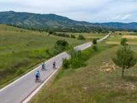 자전거 타고 8개 유럽 국가 여행할 수 있는 ‘이 도로’ 정체는
