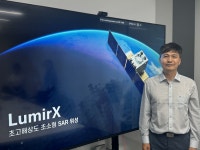 루미르 “실적이 보이는 ‘뉴스페이스’ 기업 되겠다”