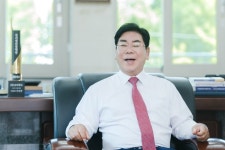 (주)본푸드코아 | [메인비즈협회 선정, ‘이달의 혁신기업인’] 김영식 푸드코아 대표 인터뷰
