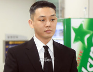 ‘프로포폴 181회’ 유아인, 1심 징역 1년...결국 철창行[MK현장]