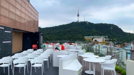 남산타워가 한눈에…야경 맛집 ‘이비스 명동 르스타일’ 다시 문 열었다