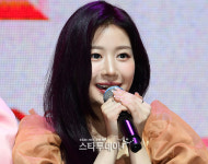 [포토] 예원, ‘에스오에스’ 선보이며