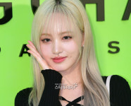 [포토]리즈, 눈부신 비주얼