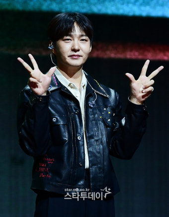 [포토] 이창섭, 신곡 ‘33’ 소개합니다