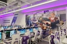 ‘원신’ 팬들을 위한 PC방 ‘원신 PC 라운지’ 미리 가보니