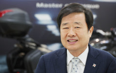“이름 걸고 영업하게 만들어줄 것”…50년 정비 노하우 무료 배포한다는 남자 [착한리더가 세상을 바꾼다]