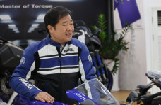 “이름 걸고 영업하게 만들어줄 것”…50년 정비 노하우 무료 배포한다는 남자 [착한리더가 세상을 바꾼다]