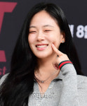 [포토] 비비, 볼콕 매력