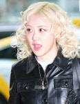 [포토]로제, 팬들에 깜짝