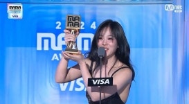 비비 “베스트 보컬 퍼포먼스 행복, 타이거JK·윤미래 감사”[2024 MAMA]