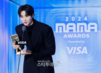 [포토] 변우석, 선재로 마마 수상