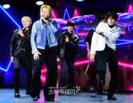 브이브이에스교육 | [포토] 브이브이에스, 화려한 무대로