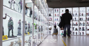 [포토] 아이와 함께 공유하는 아빠의 추억, 이상훈TV 토이뮤지엄 오픈