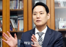 “늦어도 4월까지 尹탄핵 헌법재판 결론날 것”... 헌재 인청특위 野간사 김한규[금배지 원정대]