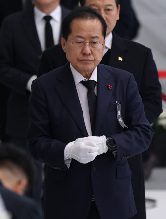 홍준표 “최상목, 대통령 놀이 도 넘어...일개 장관에게 임명장 받는 헌법재판관 얼마나 쪽팔리겠나”