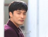 ‘나혼산’ 성훈, 26억 고급 아파트 사들였다