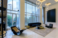 탁 트인 개방감 고급아파트 천장높이 경쟁