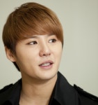 “사적대화 몰래 녹음해 유포”...시아준수 협박해 8억 뜯어낸 女BJ, 1심서 징역 7년