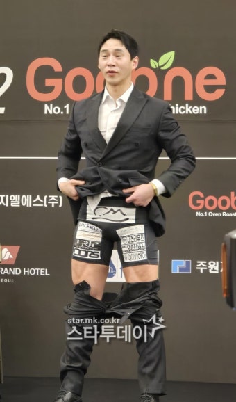 윤형빈, 밴쯔와의 격투기 경기 승리 후 밴쯔 채널 삭제 공약 후회 언급, 도전정신 강조