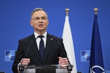 “한국은 무기도 ‘총알 배송’한다”…나토서 韓무기 극찬한 폴란드 대통령