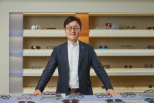 3D프린팅 안경 브리즘 사업 확장 속도
