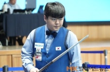 역시 조명우! 바오프엉빈과의 ‘전현(前現)세계챔피언 대결’서 20점차 대역전승 4강 진출[亞캐롬선수권]