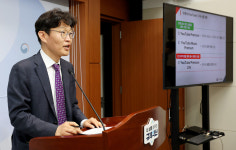 끼워팔던 유튜브 음악·無광고 요금제…나눠 팔기로 타협한 공정위·구글