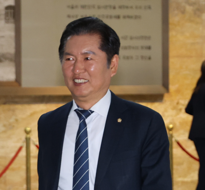 정청래와 박찬대 국민의힘과 협치나 타협 배제, 새로운 당으로의 도약 공동 선언